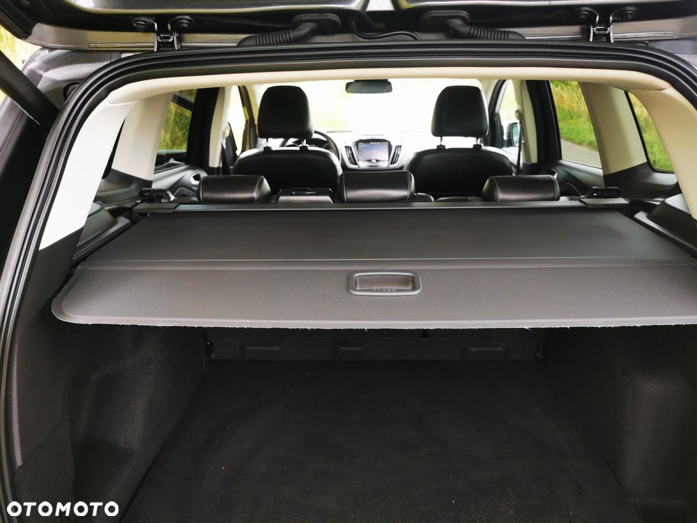 Ford Kuga 2.0 TDCi 4x4 Titanium - 14