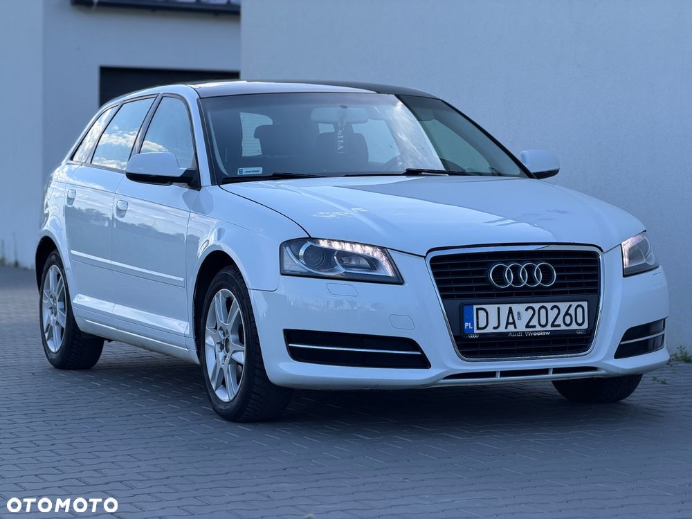 Audi A3 Sportback 1.4 TFSI Attraction - 1