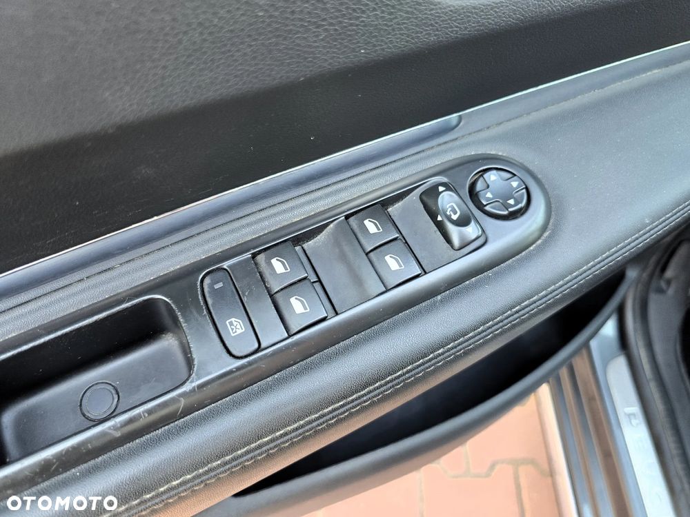 Peugeot 3008 BlueHDi 120 Stop & Start Business-Line - 21
