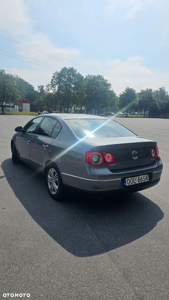 Volkswagen Passat 2.0 TDI Comfortline - 3