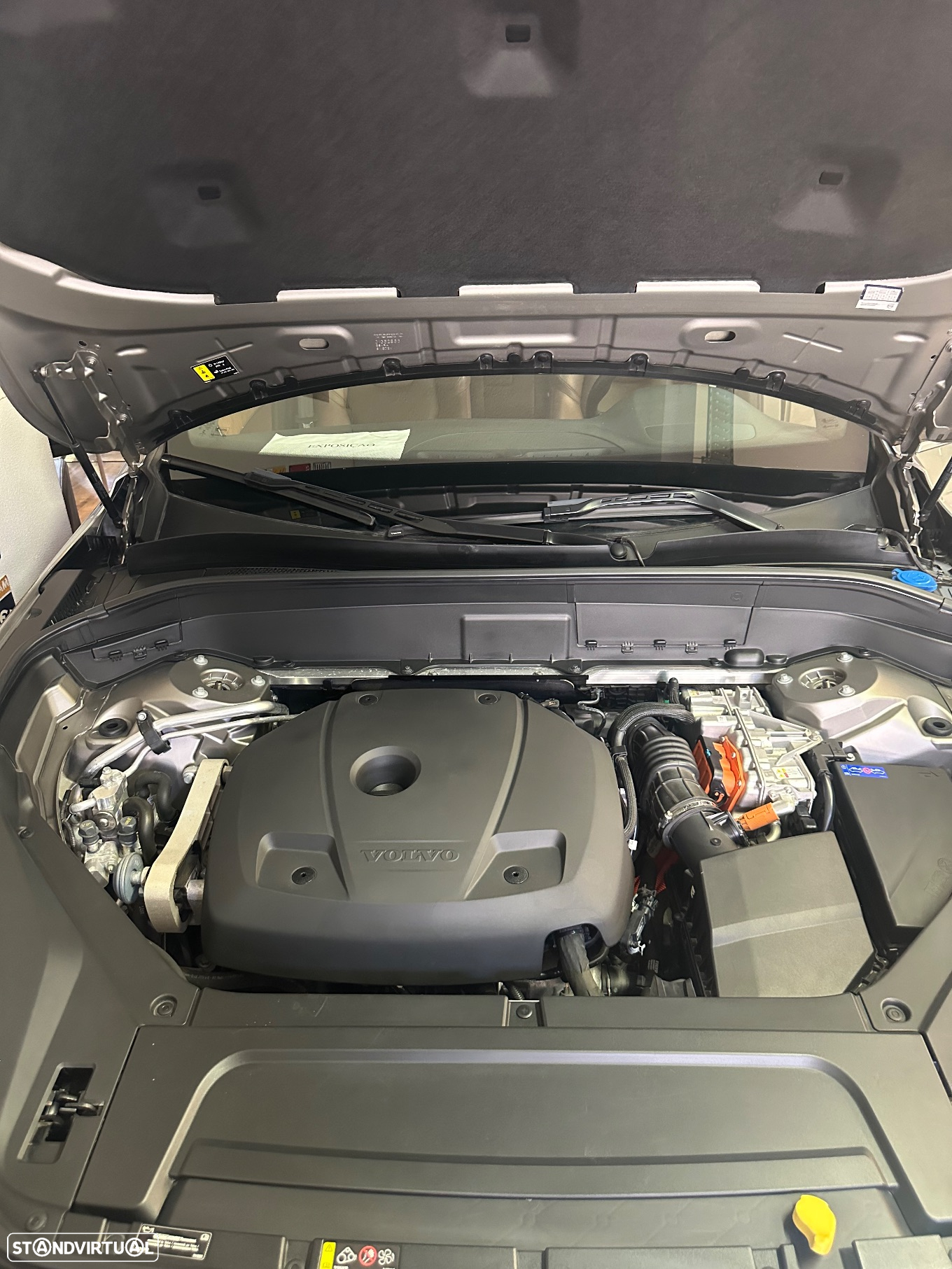 Volvo XC 90 T8 AWD Recharge Geartronic RDesign - 13