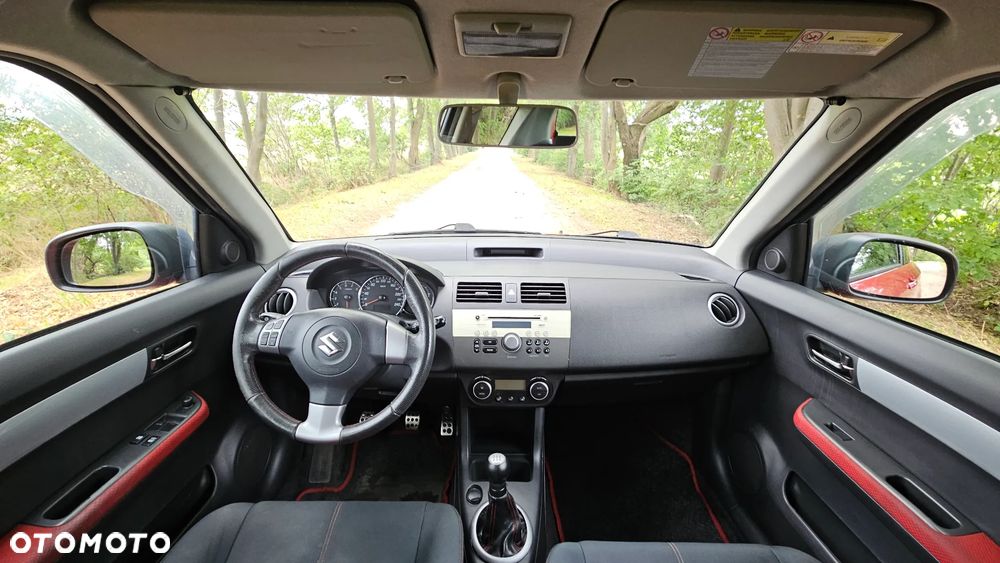 Suzuki Swift - 11