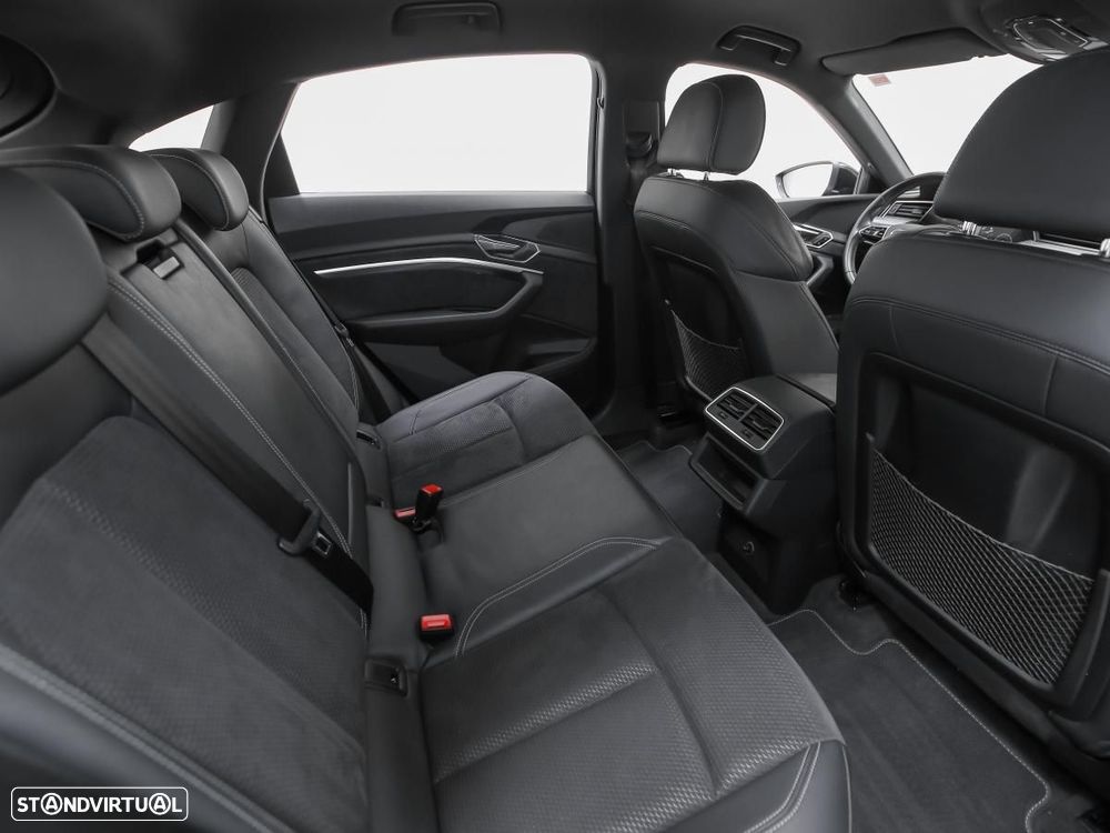 Audi e-tron Sportback 55 quattro S line - 12