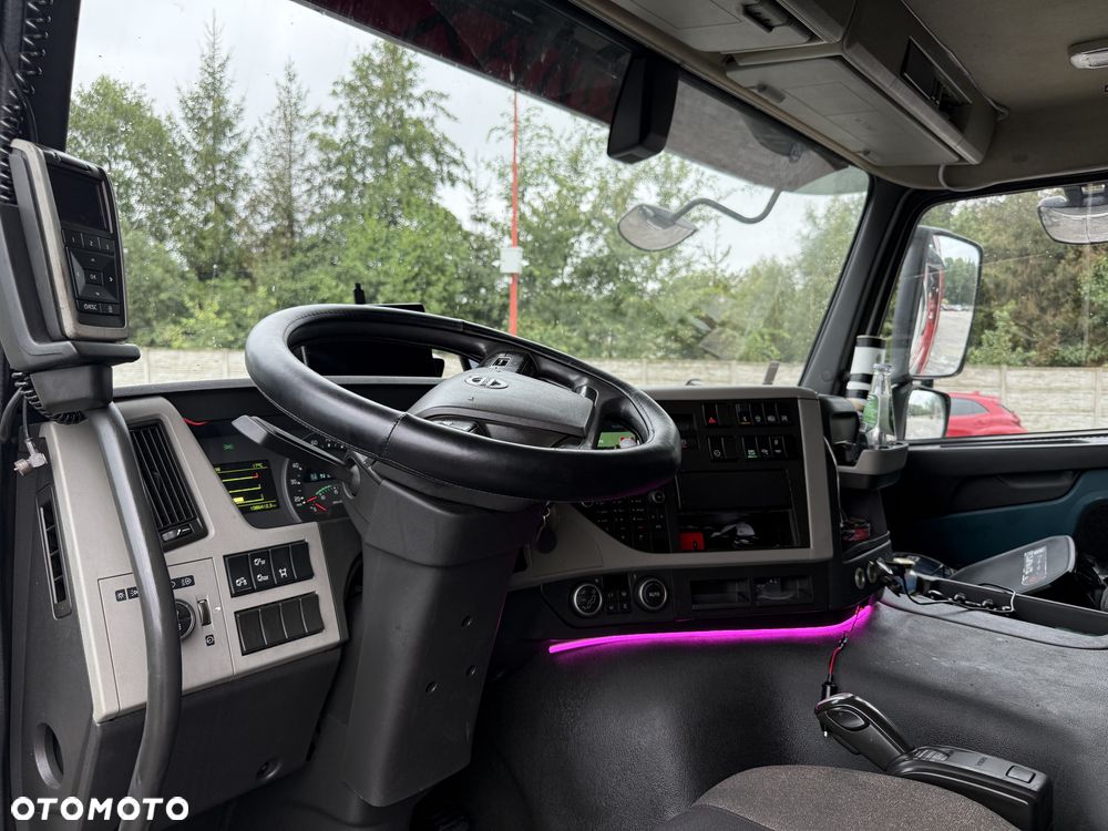 Volvo FM - 32