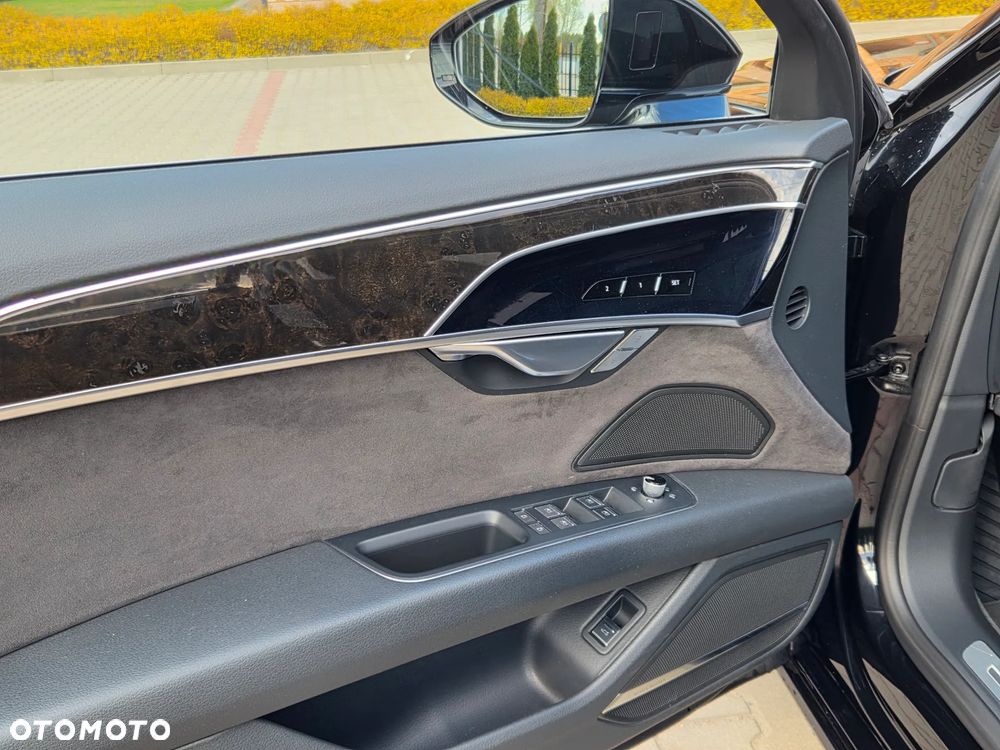 Audi A8 L 55 TFSI mHEV Quattro Tiptr - 13