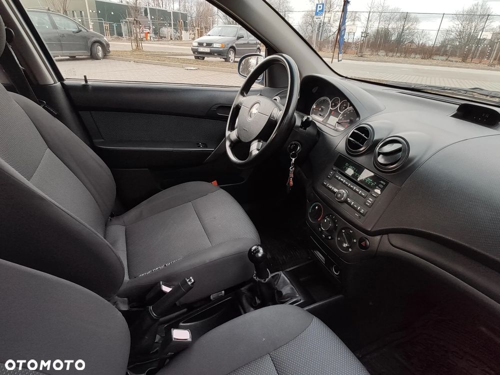 Chevrolet Aveo 1.2 16V LS EU5 - 17