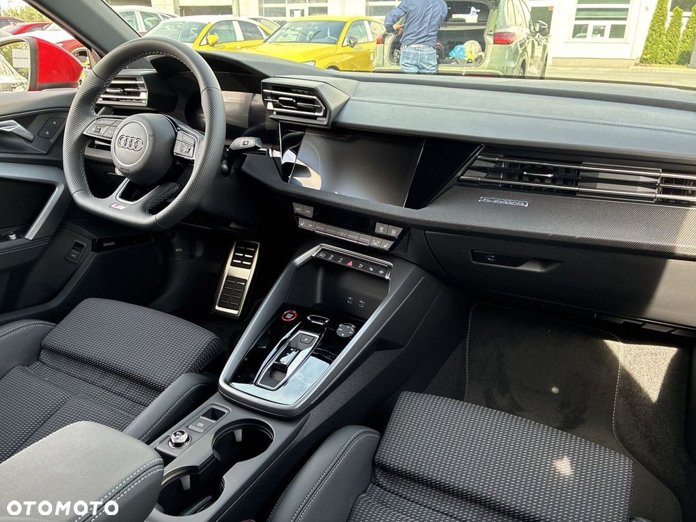 Audi S3 Sportback TFSI Quattro S tronic - 11