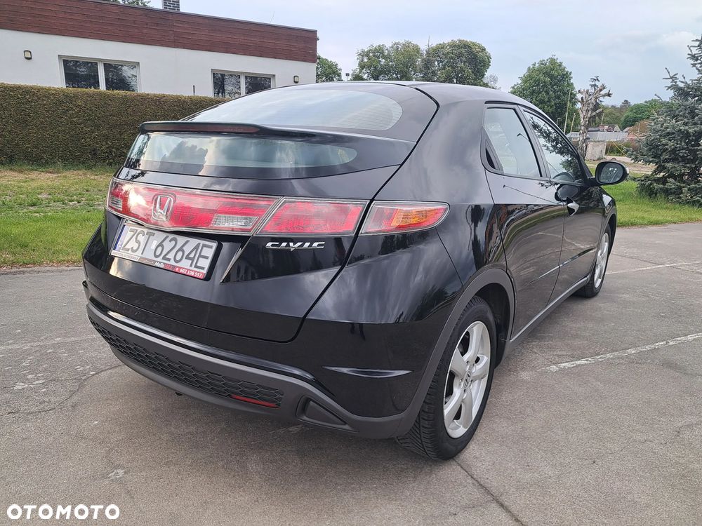 Honda Civic 1.4 Comfort - 21
