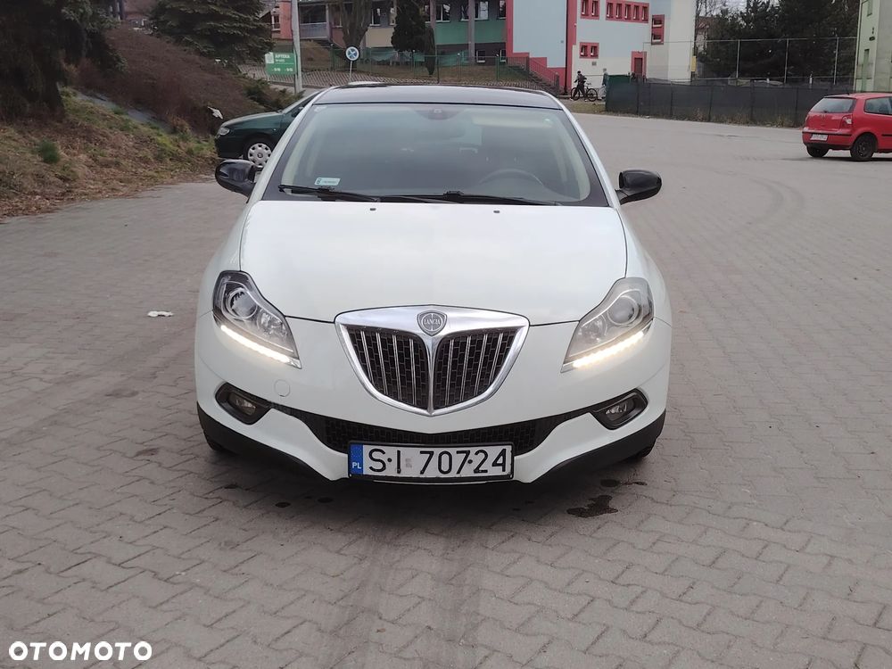 Lancia Delta 1.4 T-Jet Argento Euro5 - 8