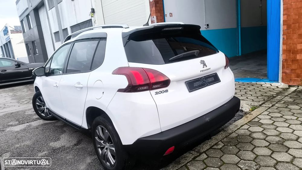Peugeot 2008 1.6 BlueHDi Style - 14