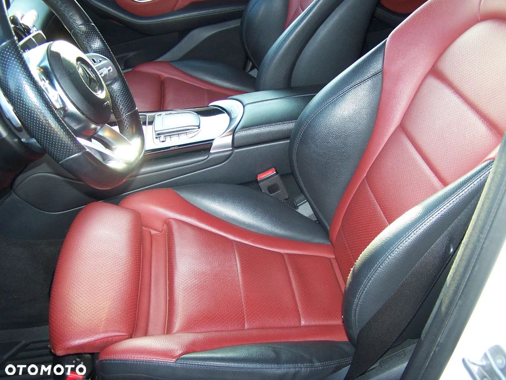 Mercedes-Benz GLC 220 d 4Matic 9G-TRONIC AMG Line - 8