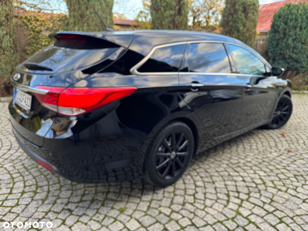 Hyundai i40 i40cw 1.7 CRDi Automatik Style - 4