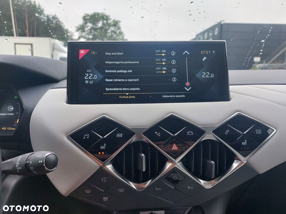 DS Automobiles DS 3 Crossback 1.2 PureTech Grand Chic - 25