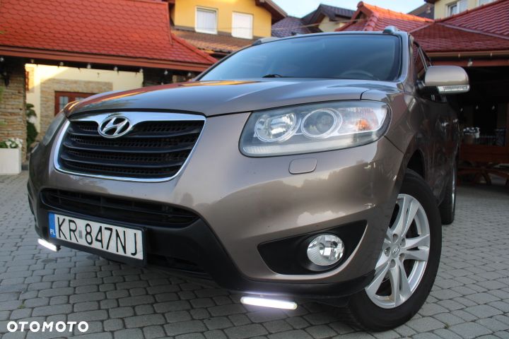 Hyundai Santa Fe - 3