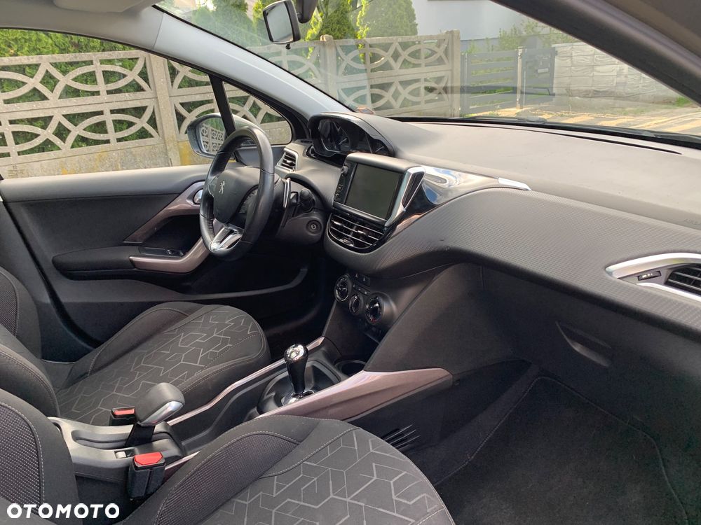 Peugeot 2008 PureTech 82 ETG5 STOP&START Active - 29
