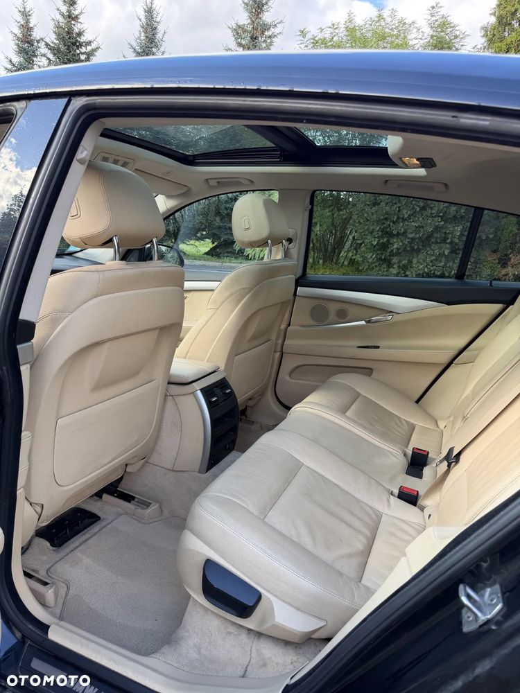 BMW 5GT 520d - 14