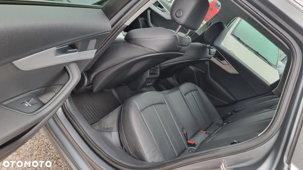 Audi A4 Avant - 13
