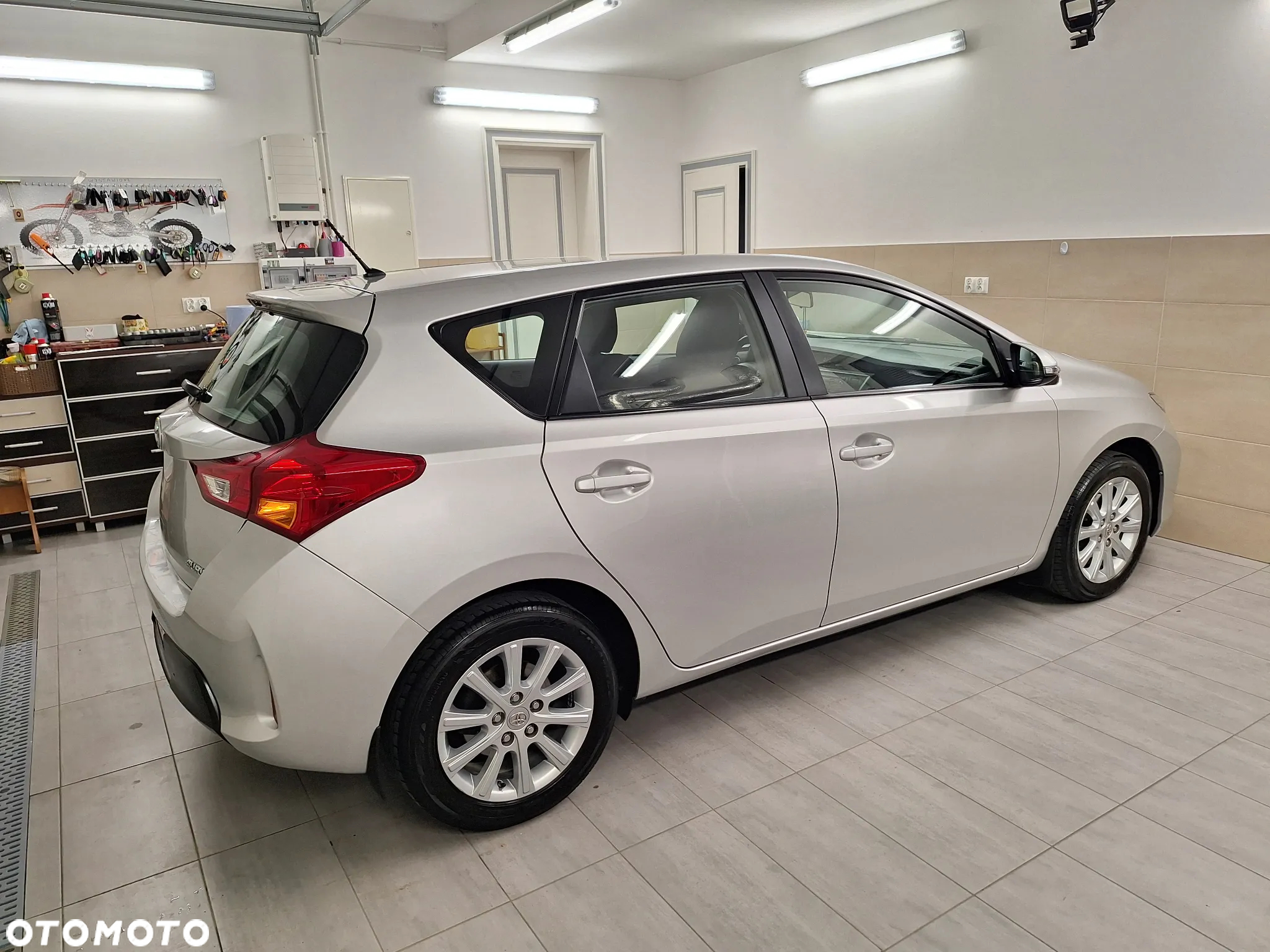 Toyota Auris 1.6 Valvematic Comfort - 13