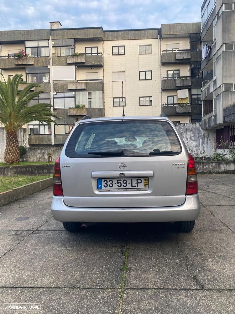 Opel Astra 2.0 Di Club - 4