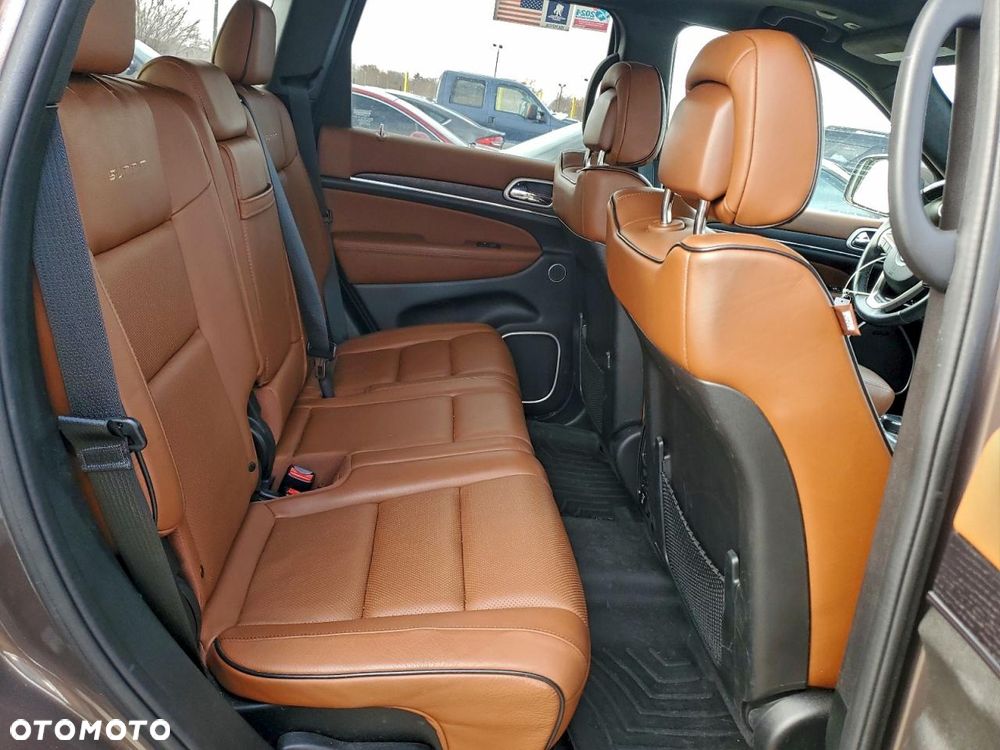 Jeep Grand Cherokee - 9