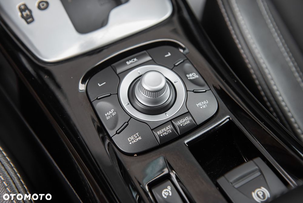 Renault Laguna 2.0 dCi Bose Edition - 23