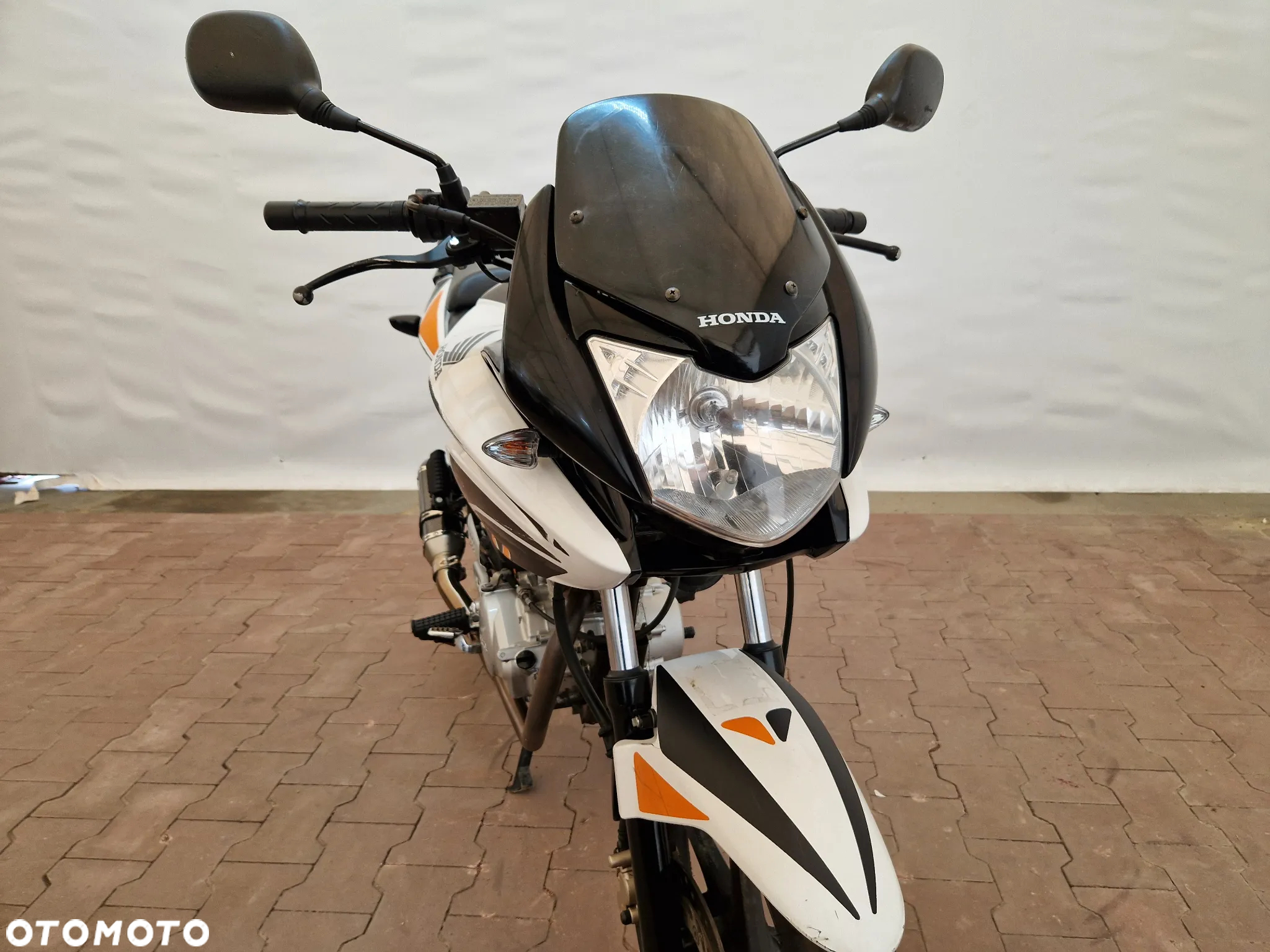 Honda CBF - 15