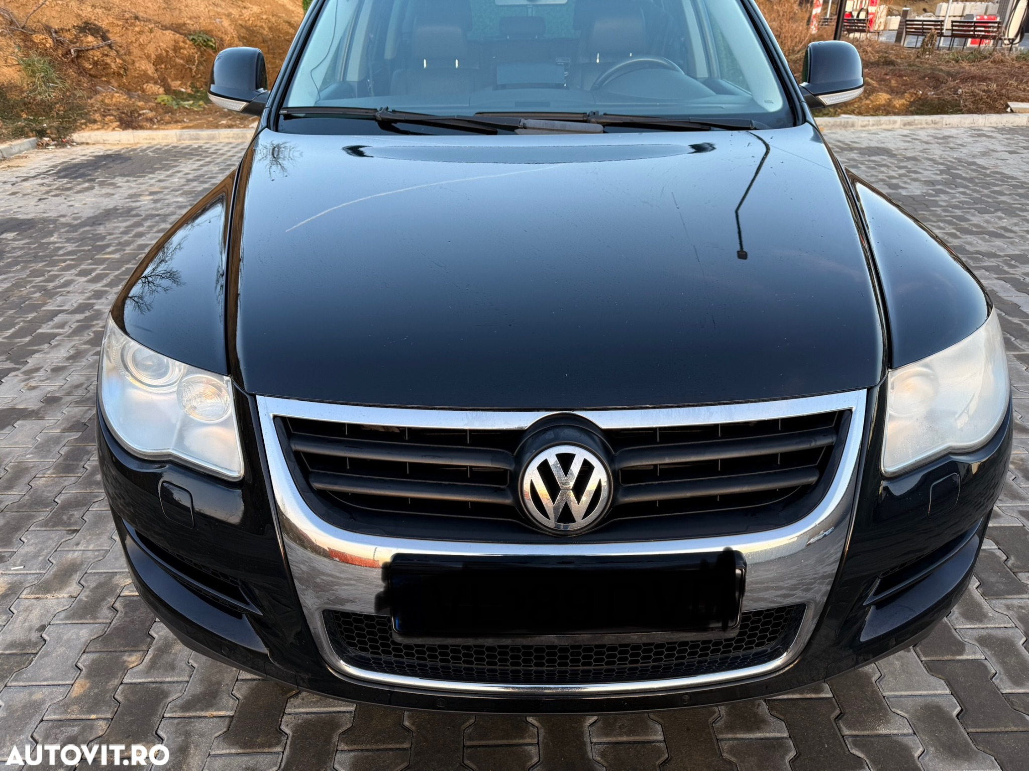 Volkswagen Touareg - 4