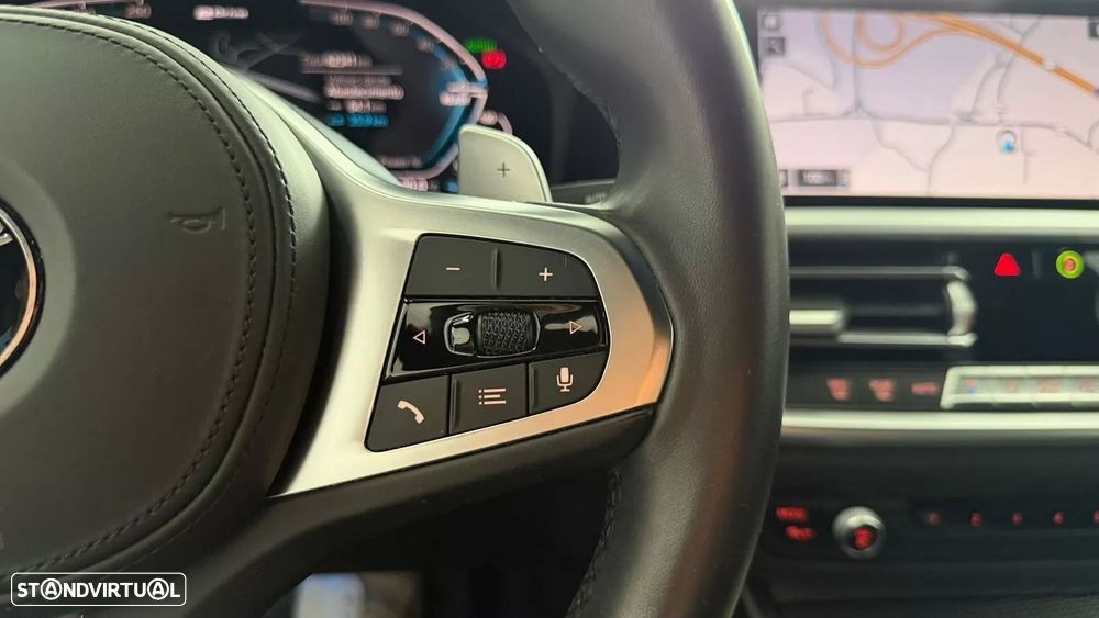 BMW 330 e Edição Desportiva M Auto - 21