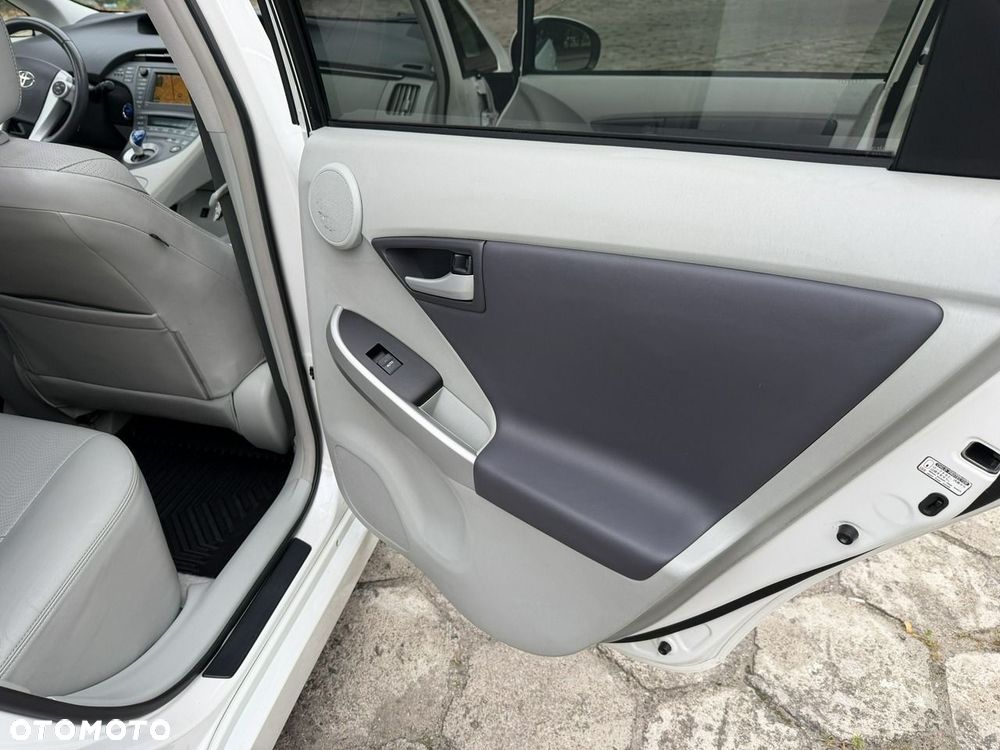 Toyota Prius - 28