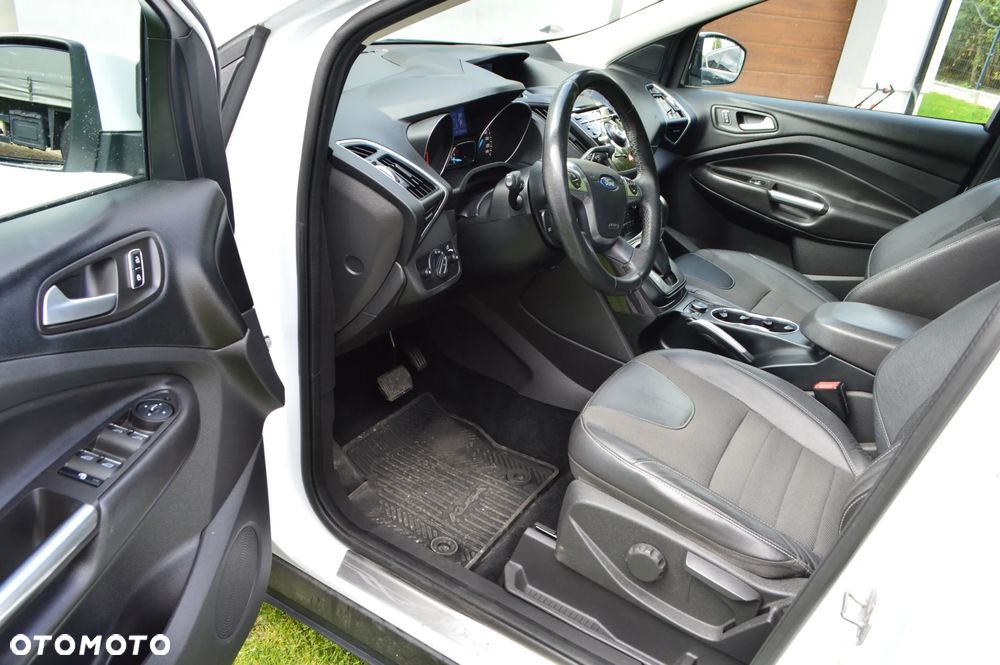 Ford Kuga 2.0 TDCi Titanium MPS6 - 17