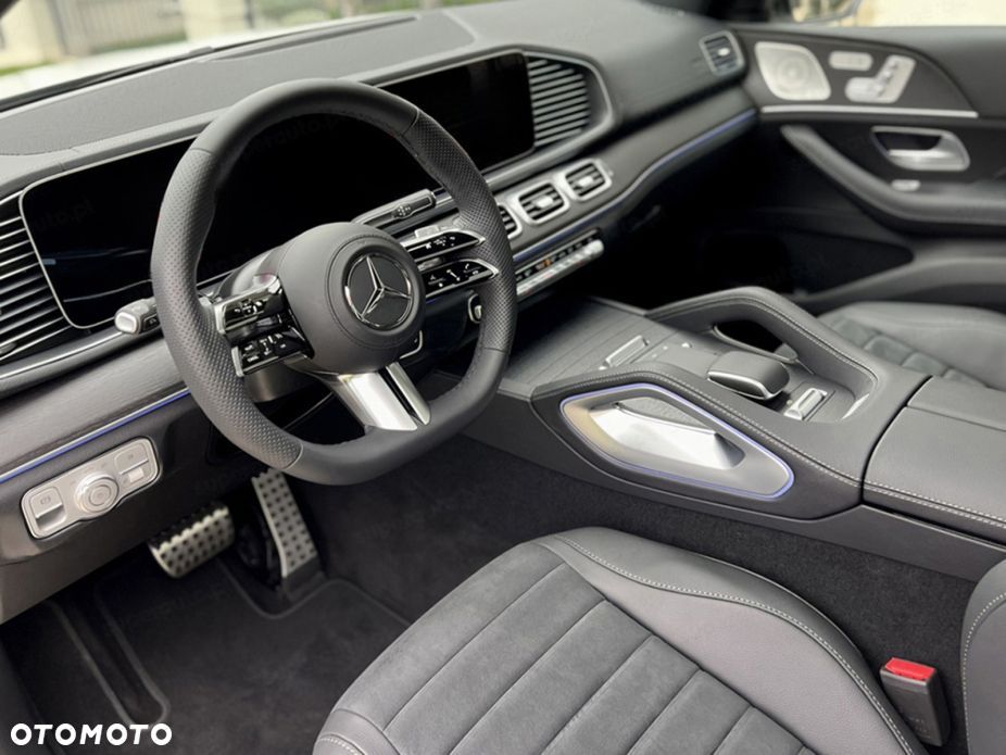 Mercedes-Benz GLE 300 d mHEV 4-Matic AMG Line - 8