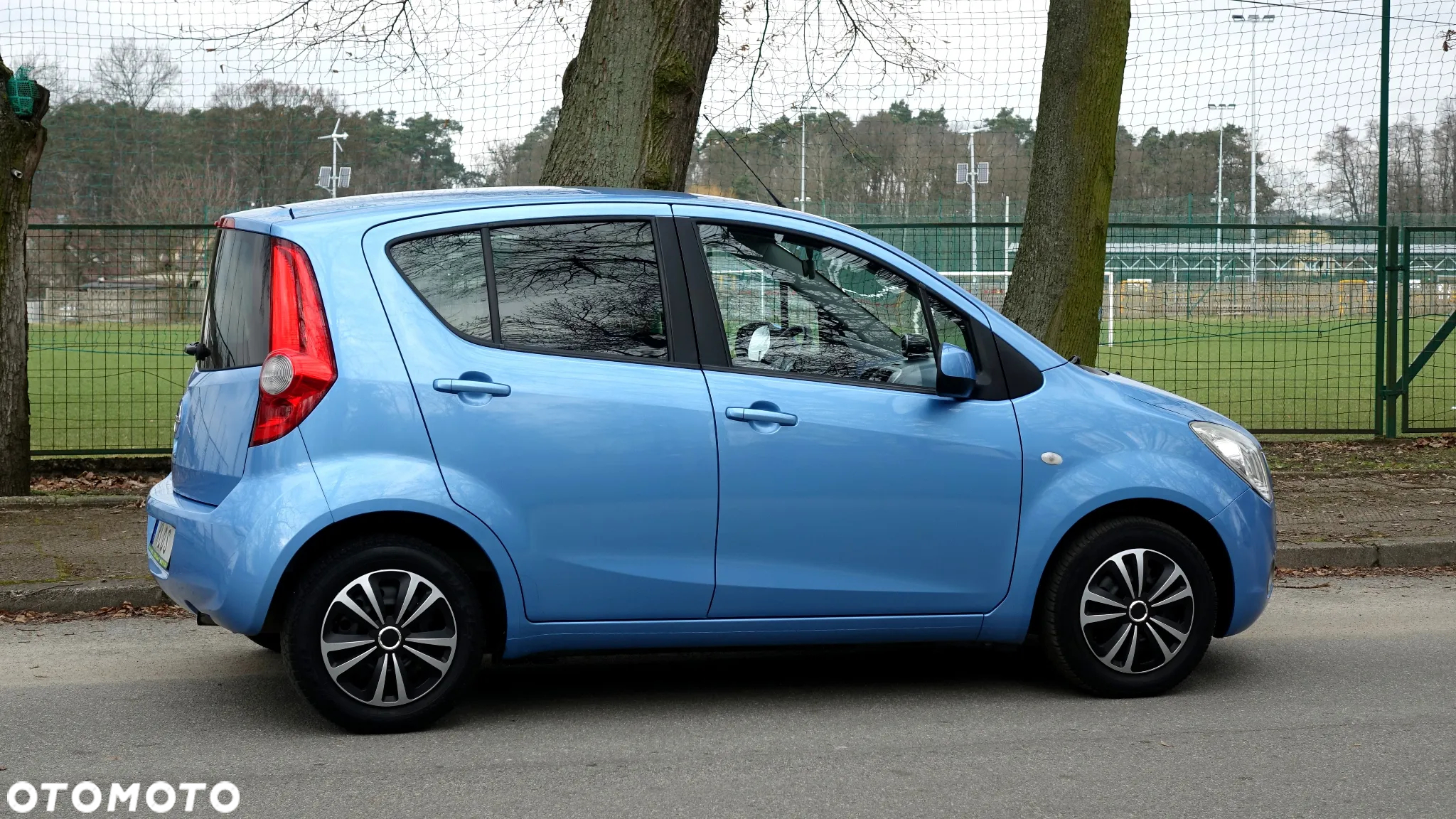 Opel Agila 1.0 Essentia - 37