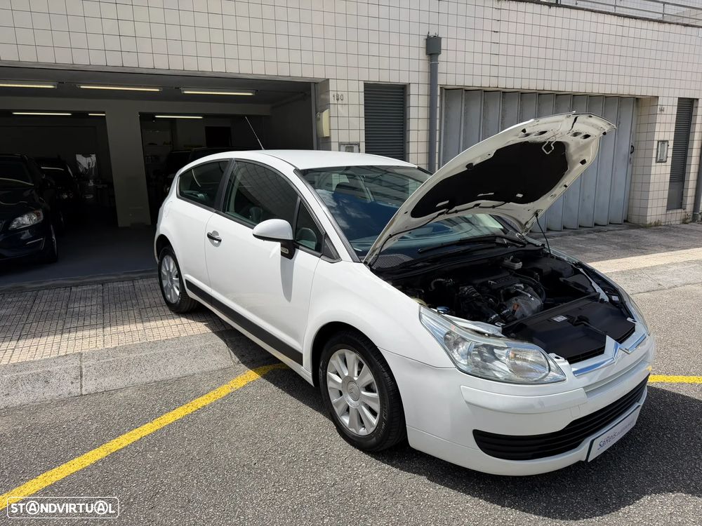Citroën C4 1.6 HDi VTR - 36