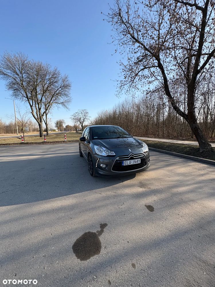 Citroën DS3 e-HDi 110 FAP SportChic - 12