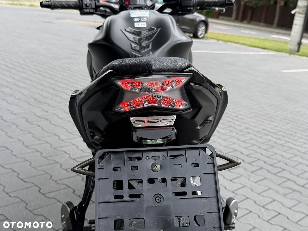 Kawasaki Z 650 - 25