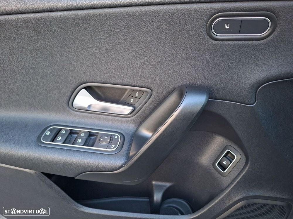 Mercedes-Benz A 250 e - 19