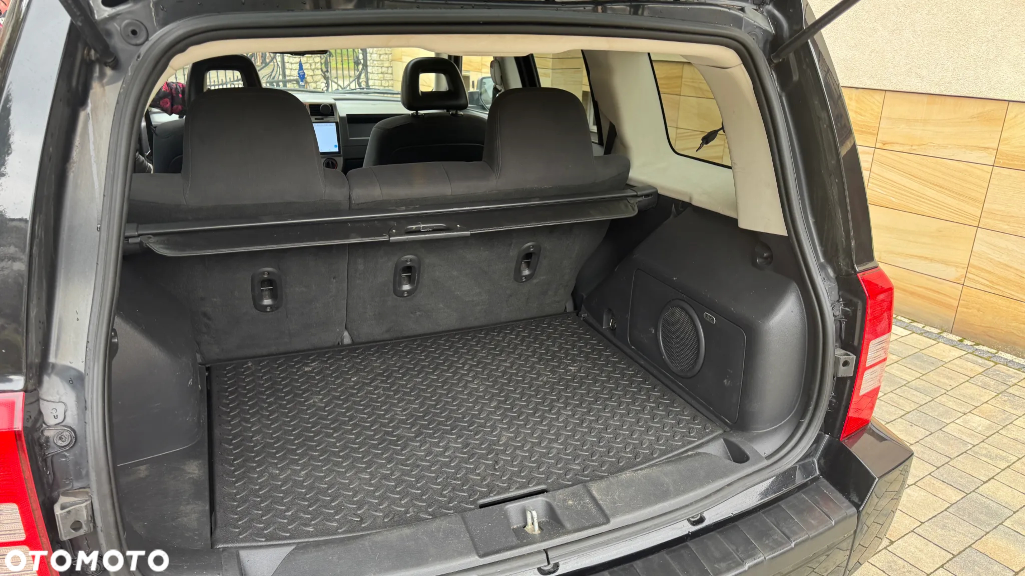 Jeep Patriot 2.4 Limited CVT2 - 19