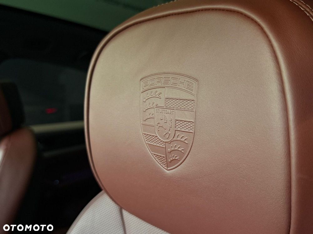 Porsche Cayenne - 13