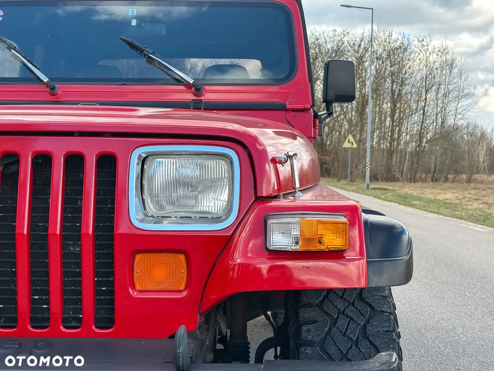 Jeep Wrangler 4.0 Sport - 14