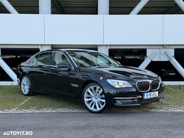 BMW Seria 7 740Li