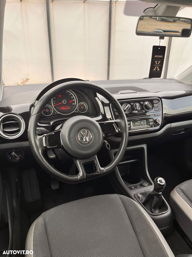 Volkswagen up! 1.0 Black - 5