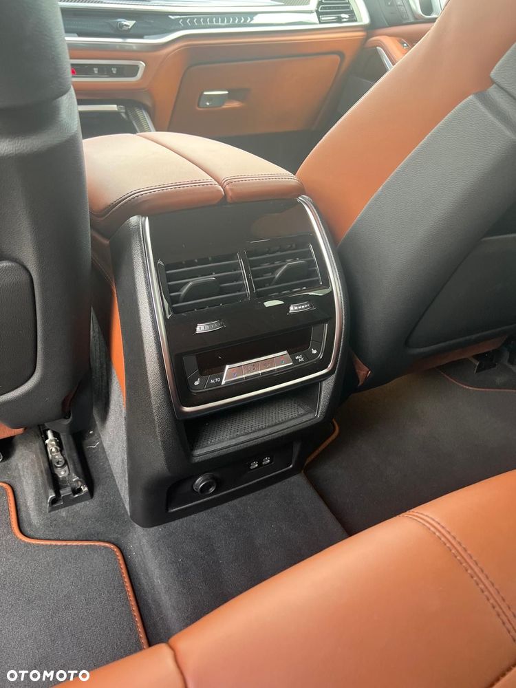 BMW X5 xDrive40d mHEV sport - 13