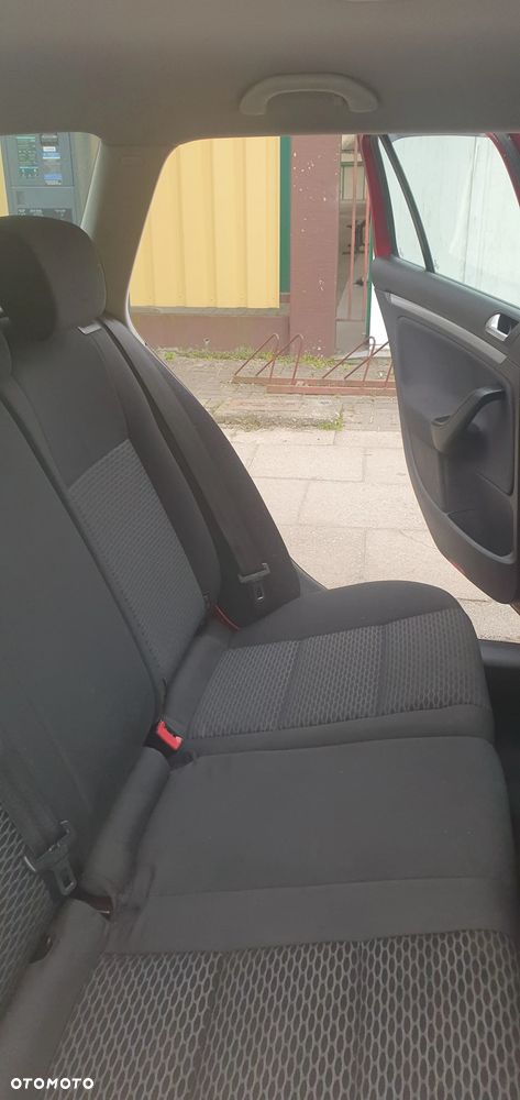 Volkswagen Golf 1.6 TDI DPF Trendline - 6