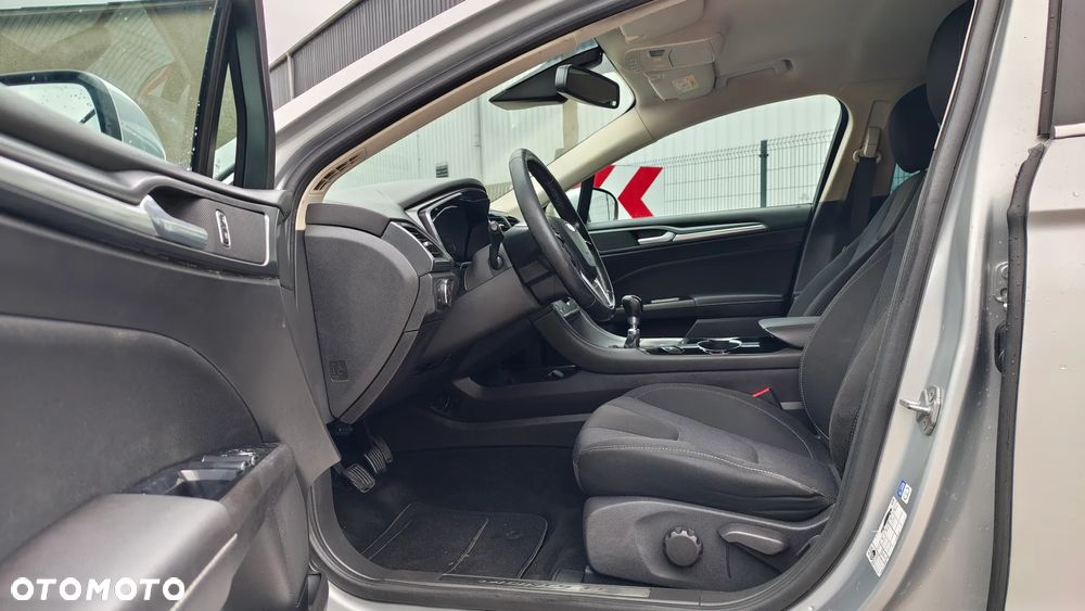 Ford Mondeo 2.0 EcoBlue Business Edition - 19