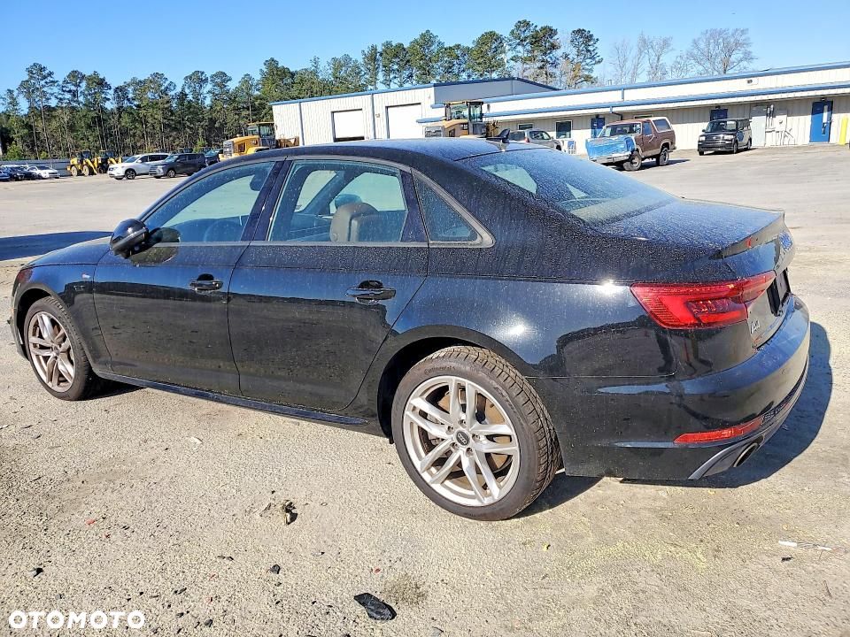 Audi A4 Limousine - 15