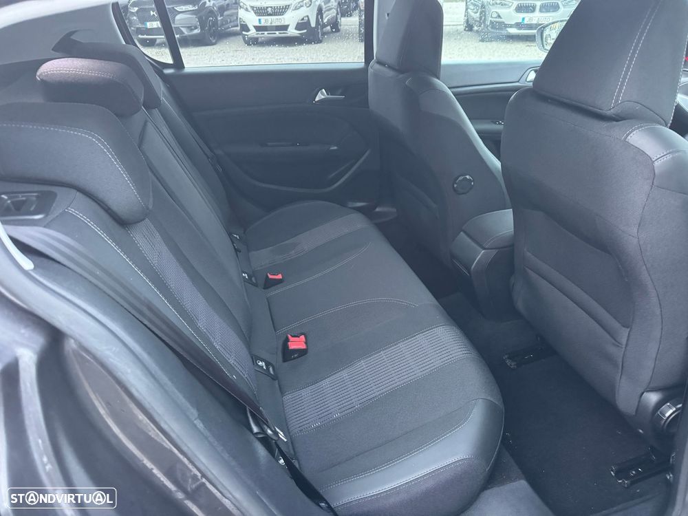 Peugeot 308 PureTech 110 Stop & Start Allure - 14