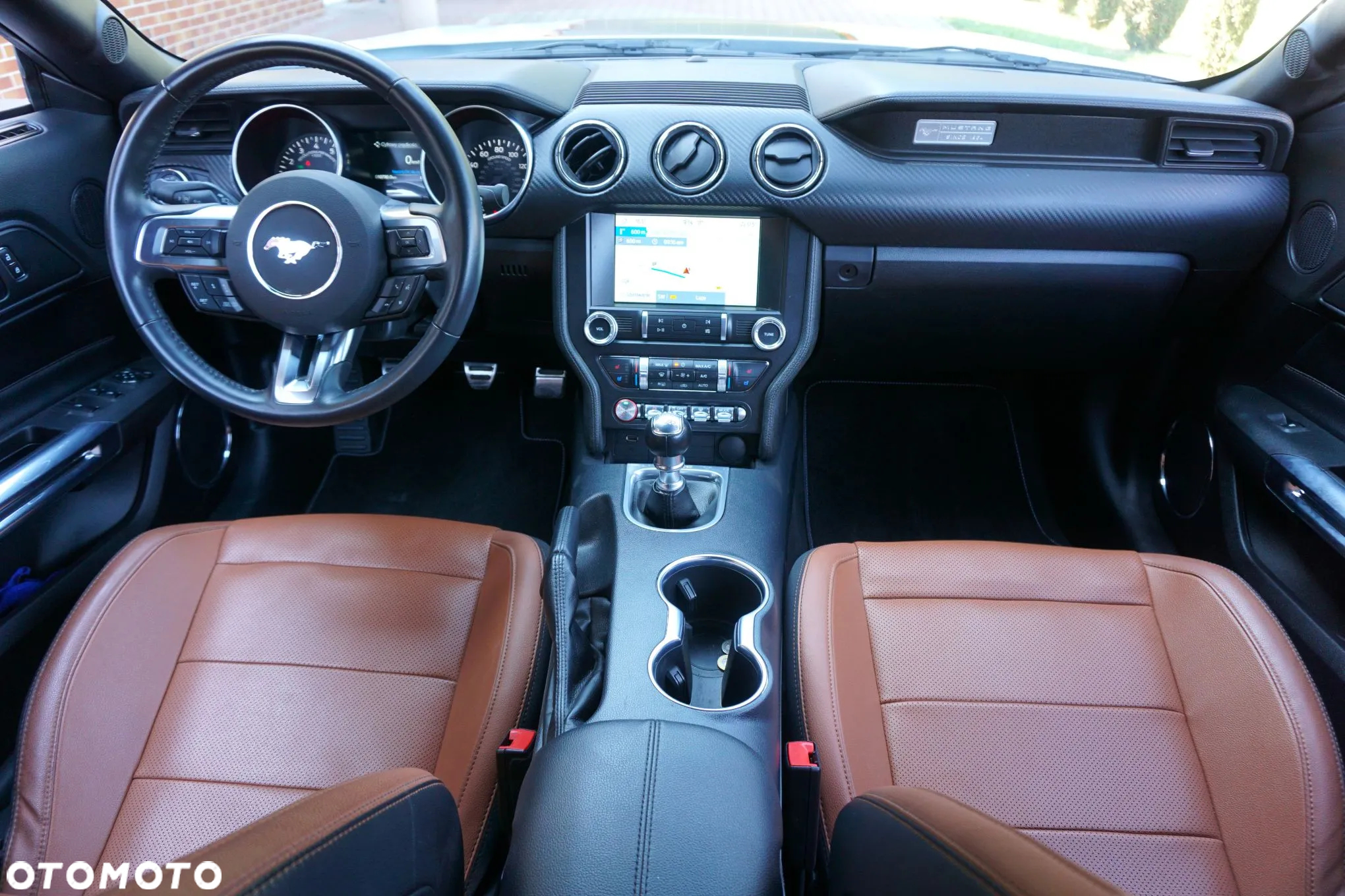 Ford Mustang Cabrio 2.3 Eco Boost - 26