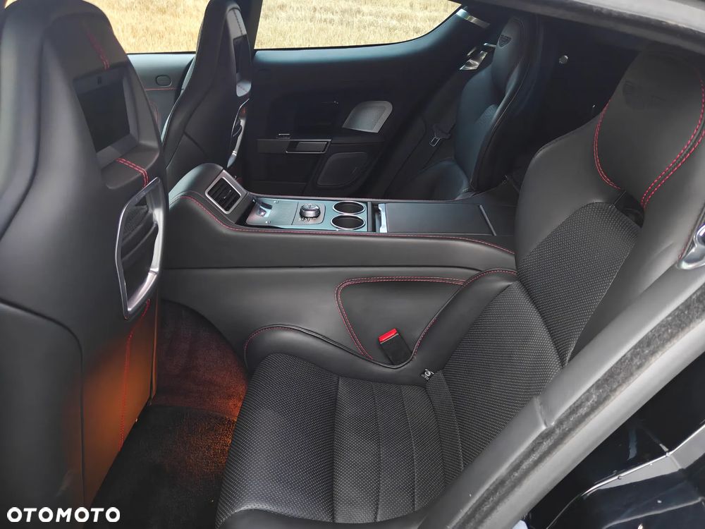 Aston Martin Rapide Luxe - 14