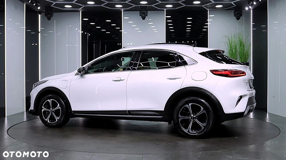 Kia XCeed 1.6 GDI PHEV L DCT - 6