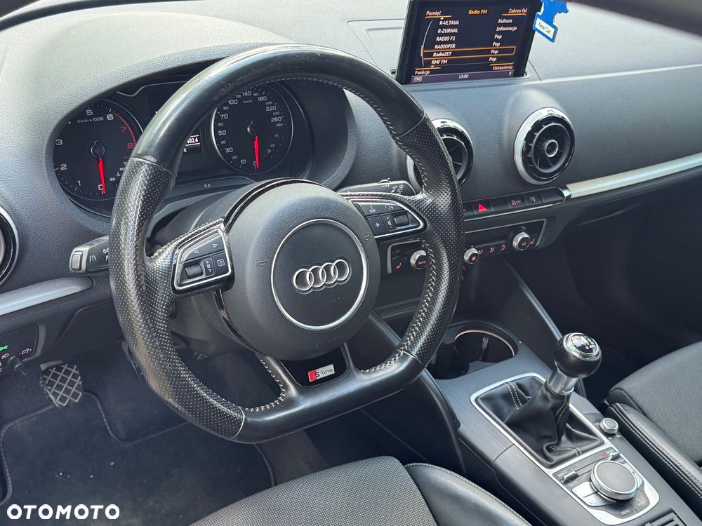 Audi A3 Sportback 1.2 TFSI S line Sportpaket - 11